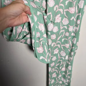 LAKE- Lounge Pajama Pants Parisian Green Vine Floral Size XS thumbnail 4