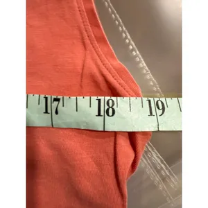 Lululemon Sleeveless Muscle Tank Top Coral Pink Crew Neck Womens Size 6‎ thumbnail 6