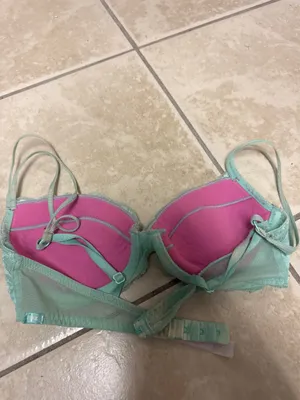 Victoria's Secret PINK bra thumbnail 2