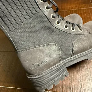 Blowfish Malibu Womens Black Combat Boots Ribbed Knit Collar Lug Sole 7.5 8 Lace thumbnail 6