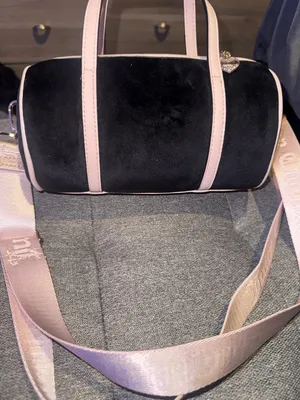 Juicy Couture Black and Pale Pink Barrel Shoulder bag thumbnail 3