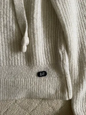 Abercrombie Sweater thumbnail 3