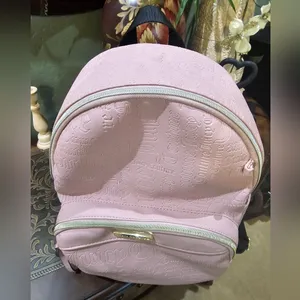 Pink thumbnail 1