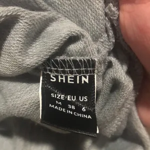Women’s quarter zip thumbnail 2