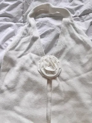 Flower halter top White thumbnail 2