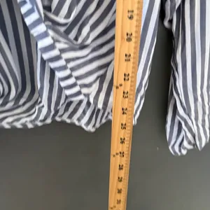 DO+BE Blue White Striped Front Tie Surplice V-Neck Long Sleeve Blouse Preppy M‎ thumbnail 5