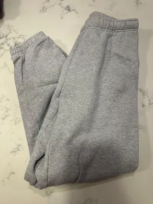 Aritzia Tna Joggers thumbnail 1