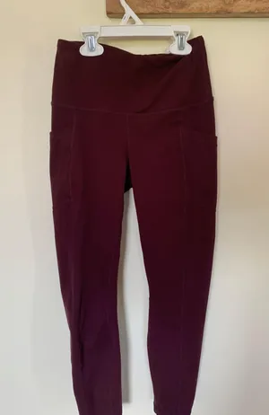 Yogalicious Cranberry Leggings. thumbnail 1