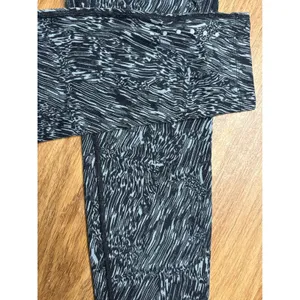 Nike Running‎ Dri-FIT Leggings women's Medium Black Grey Abstract Wave thumbnail 2