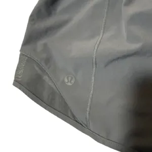 Lululemon Hotty Hot 4” short thumbnail 5