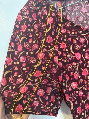 Old Navy Burgundy Floral Tiered Mini Dress Size Small V Neck Short Sleeve Maroon thumbnail 7