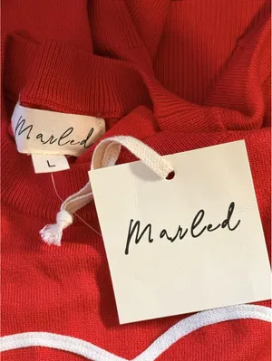 Marked Red Love Heart Graphic Sweater Pullover Knit Top Large Valentine’s Day thumbnail 5