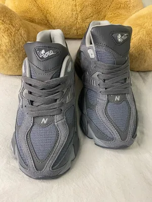 New Balance 9060 Running Shoes Womens Women’s Size 7.5 Mens 5.5 thumbnail 2