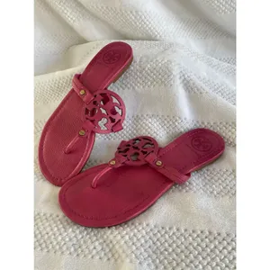 Tory Burch Pink Leather Miller Sandals Size 8 thumbnail 4