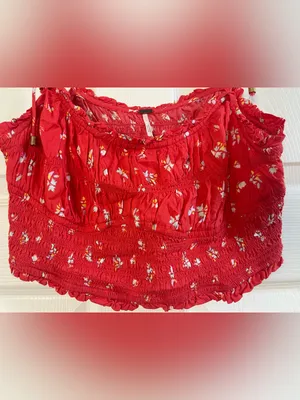Women’s Free People Kaia Red Floral Smocked Crop Top Size S thumbnail 4