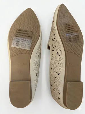 Kate & Olivia beige laser-cut pointed toe flats Brand new size 7 thumbnail 4