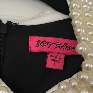 BETSEY JOHNSON Pearl Collar Elegant Black Lace Dress with White Pearl Collar thumbnail 9