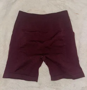 Alphalete Aurola Scrunch Shorts thumbnail 1