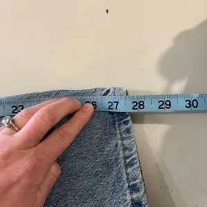 502 Levi's Light Wash 100% Cotton Low Rise Relaxed Fit Jeans Size 12 / 32 Large thumbnail 10