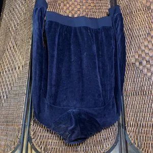 Vintage Juicy Couture Y2K Velour Navy Full Zip Jacket with Rhinestone Zipper thumbnail 5