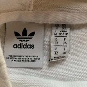 adidas Originals womens Adicolor Classics Cropped Hoodie Hooded Sweatshirt C15‎ thumbnail 5