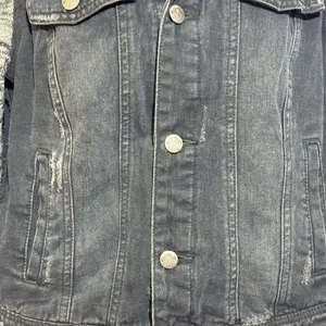 Free People Black Distressed Denim‎ Jacket with Knit Sleeves size M thumbnail 3