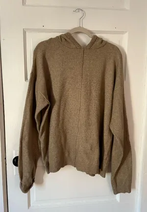 Pretty Little Thing Sweater thumbnail 1