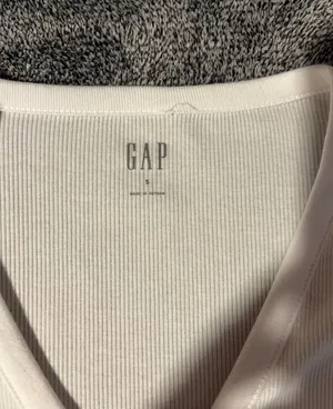Gap Long Sleeve Shirt thumbnail 4