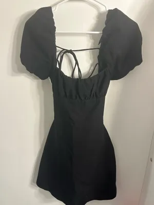 Zara Black Puff Sleeve Mini Dress thumbnail 4