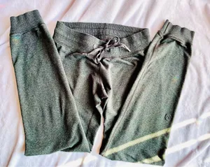 Lululemon Women’s Gray Joggers-Size 6 thumbnail 2