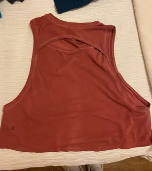 Lululemon Muscle Love Crop Tank thumbnail 2