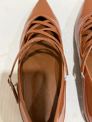 Women’s Pointed Toe Mary Jane Flats Brown Patent Crisscross Strappy Size 41 thumbnail 10