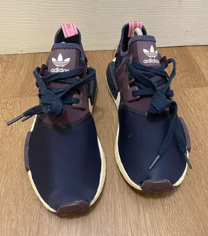 adidas NMD_R1 Women's Running Shoes size 8.5 thumbnail 1