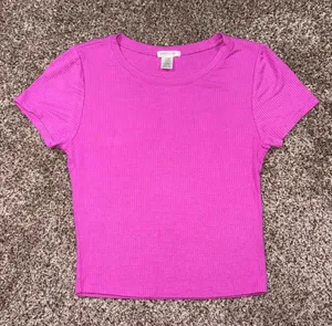 Bozzolo Ribbed Crewneck Short Sleeve Top in Bright Pink thumbnail 1