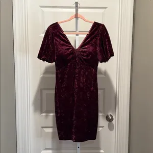 Guess‎ Burgundy Velvet Mini Dress Size 4 NWOT Whimsigoth Party Cocktail Glam thumbnail 2