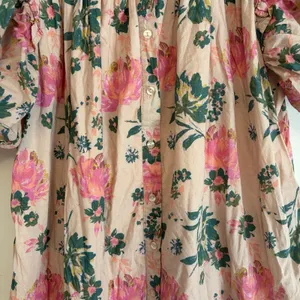 Peach Multi Floral Print Collared Button Down Ruffle Dress 100% Cotton Medium thumbnail 2