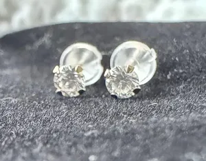 10k solid gold earrings thumbnail 4