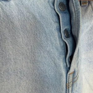Levi's‎ Wedgie Short Light Wash Denim Jean Cut Offs Distressed Y2K Size 28 thumbnail 5