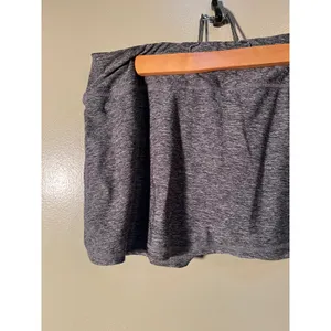 Head Women's Size Medium Athletic Skort Skirt Shorts Dark Heather Gray Textured thumbnail 6