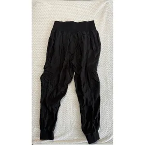 Cinq a Sept Giles Jogger Black Cupro Cargo Pants Women L High Rise Tapered Leg thumbnail 2