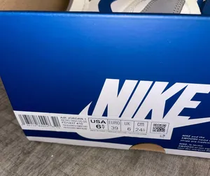 Nike Jordan 1s thumbnail 3