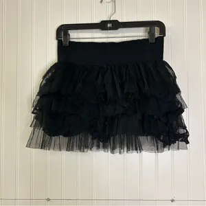 Black Tiered Lace Tulle Mini Skirt Buckle Waist Size Small thumbnail 3