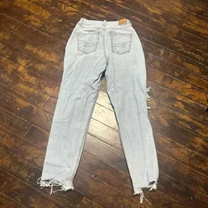 American Eagle Mom destroyed light wash relaxed jeans thumbnail 5