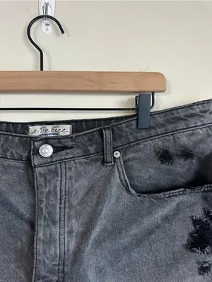 Free People Curvy Black Wash Distressed Jeans Shorts thumbnail 5