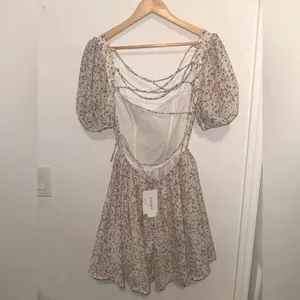 Bardot Marlie Floral Mini Dress in Summer‎ Floral Sz XS thumbnail 4