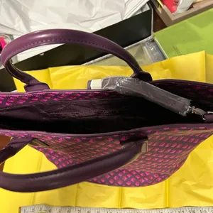 VERA BRADLEY Geometric Purple and Pink Tote Gorgeous like NEW!!never used thumbnail 3