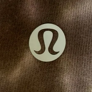 Lululemon Inner Glow Women's Brown Pink Marble Tie Dye Athletic Shorts Size 6 thumbnail 4