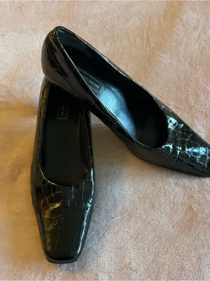 Nordstrom black patent leather pumps with crocodile embossing size 8M thumbnail 1