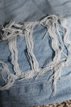 wide leg american eagle ripped jeans low rise thumbnail 3