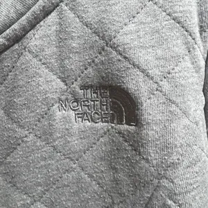 The North Face Light Grey Caroluna Fleece Jacket size small Coats thumbnail 2